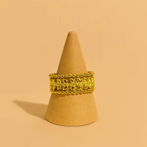 Anillo Lujo Sutil Dorado