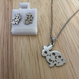 Duo Conejo & Flores - Aretes y Collar