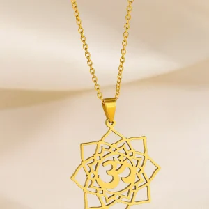 Collar Om Dorado