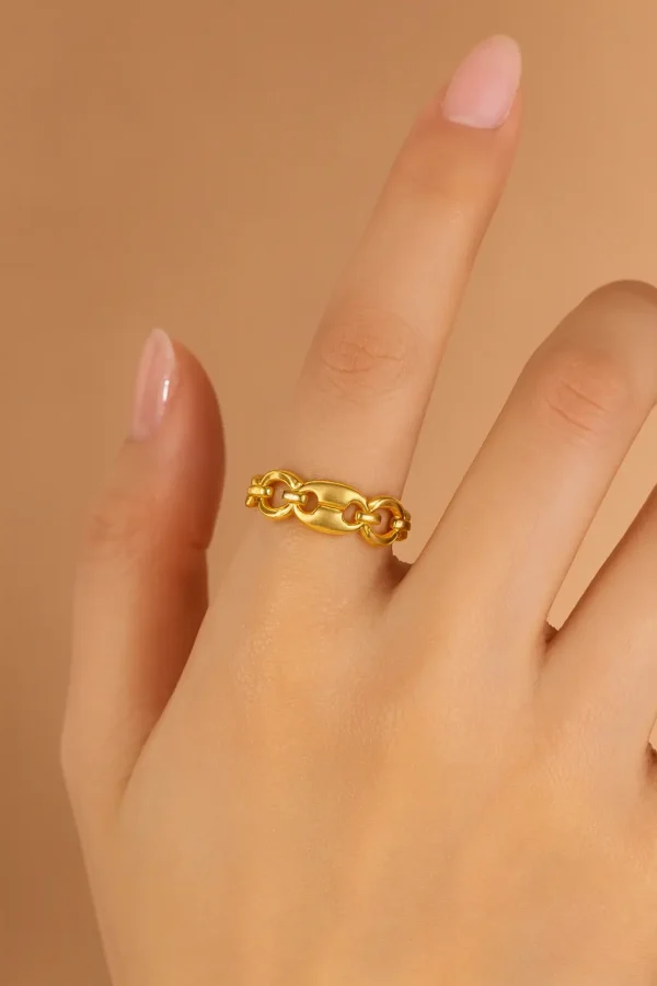 Anillo Elegante Dorado